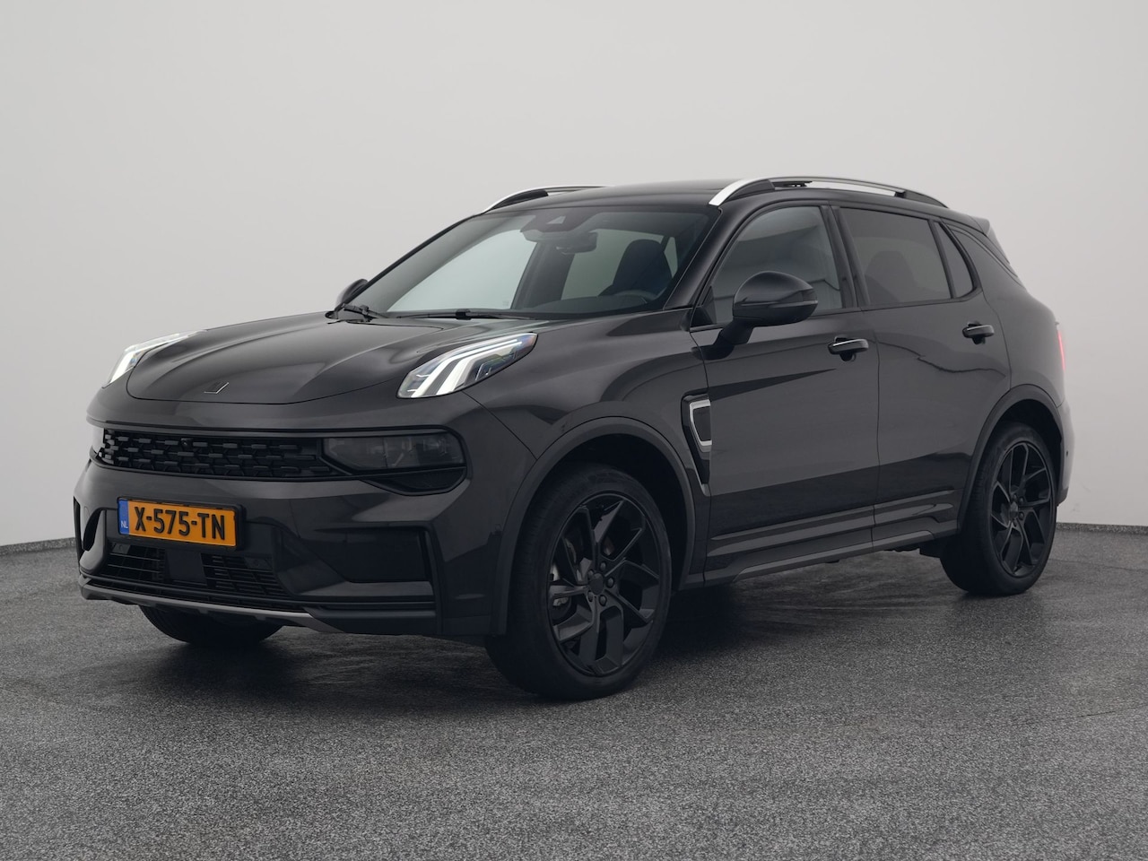 Lynk & Co 01 - 1.5 Plug-in Hybrid | 360° | BLACK | ZWARTE HEMEL | NLD AUTO - AutoWereld.nl