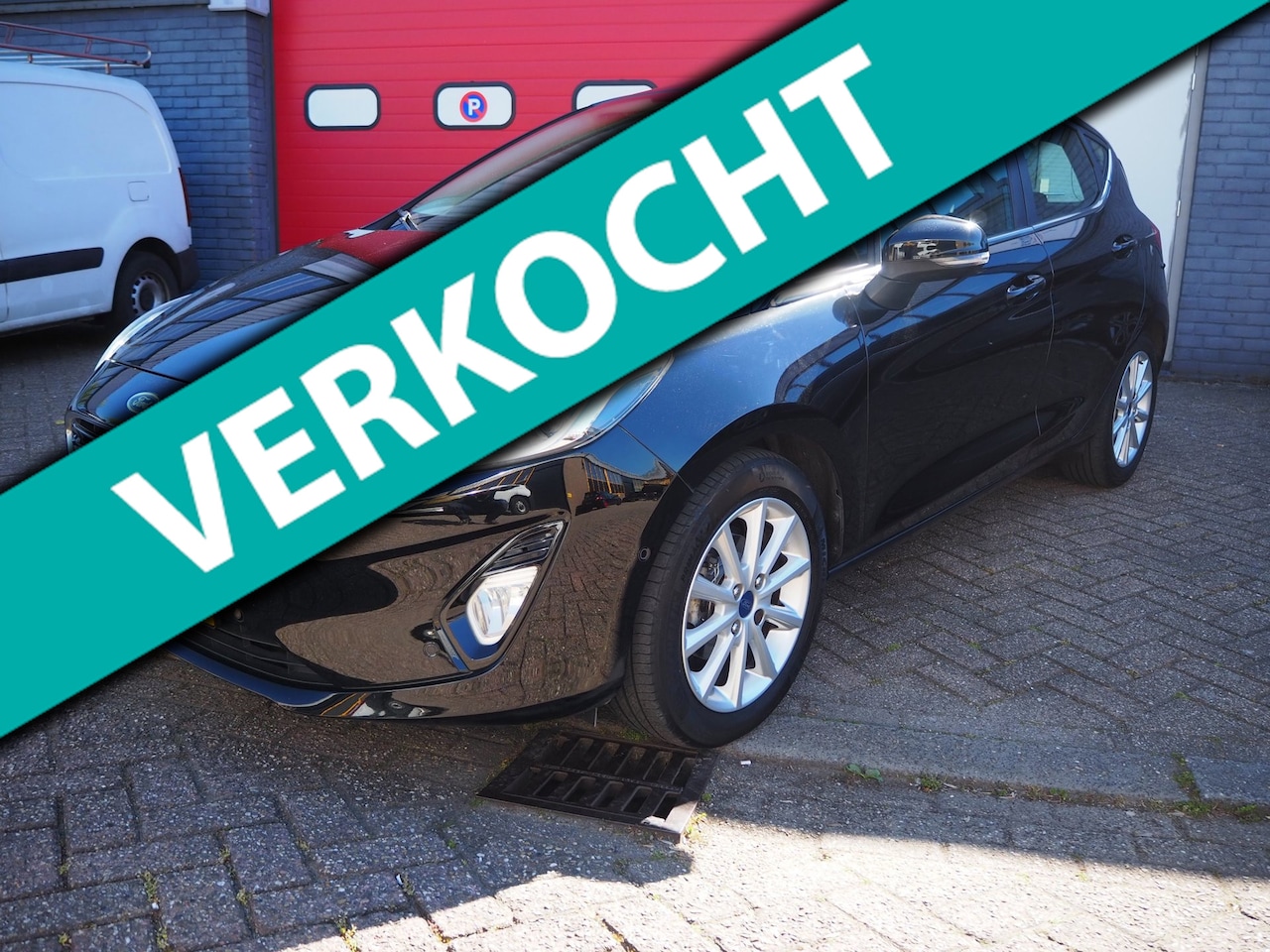 Ford Fiesta - 1.0 EcoBoost Titanium 1.0 EcoBoost Titanium !!, Groot display, nieuwe distributieriem. - AutoWereld.nl