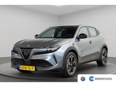 Alfa Romeo Junior - Elettrica 54 kWh | SOH 95% | Apple Carplay & Android Auto | Parkeesensoren | Keyless | Cli