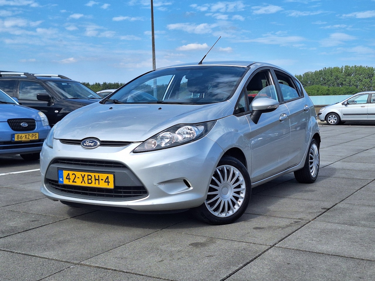 Ford Fiesta - € 3250,-1.25 Champion 5drs Airco Apk 2027 Nap - AutoWereld.nl