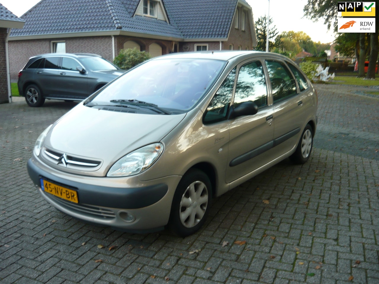 Citroën Xsara Picasso - 1.8i-16V Différence 2 1.8i-16V Différence 2 - AutoWereld.nl