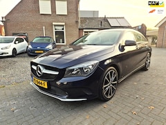 Mercedes-Benz CLA-klasse Shooting Brake - 180 d Business Navi Clima Cruise Half Leer 6 Versnellingen 18 Inch