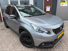 Peugeot 2008 - 1.2 PureTech GT-line / Leder / PDC / Navi / Cruise / Clima