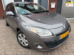 Renault Mégane - 1.6 Expression / Navi / Airco / Cruise / 5DRS / NAP