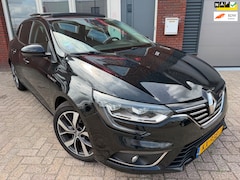 Renault Mégane - 1.2 TCe Bose / Pano / Leder / Navi / PDC / Head-Up / DAB