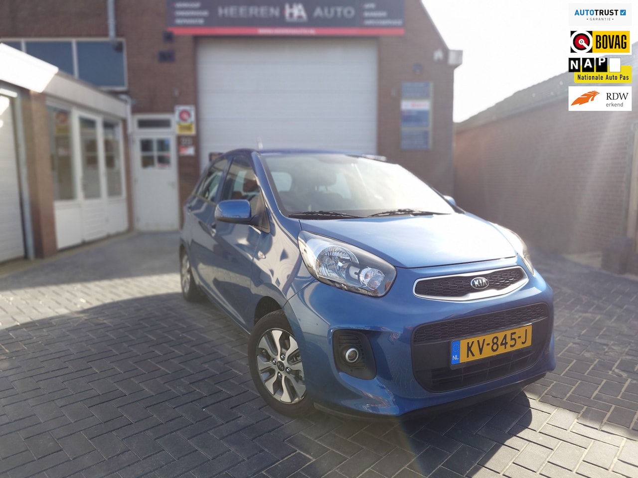 Kia Picanto - 1.0 CVVT EconomyPlusLine 1.0 CVVT EconomyPlusLine, Dealer onderhouden, Airco, Camera - AutoWereld.nl