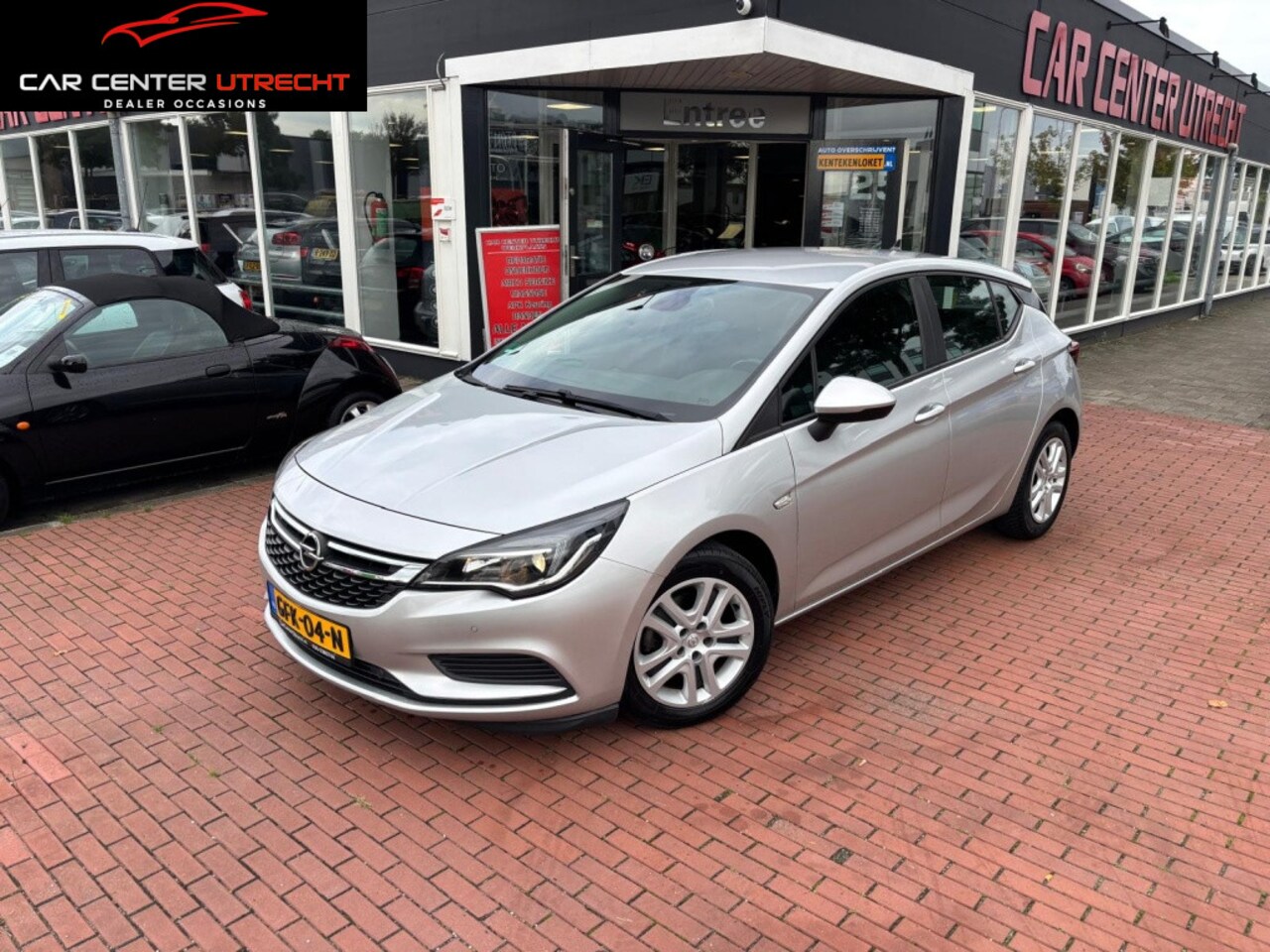 Opel Astra - 1.6 CDTI Business+ airco Apple carplay 6versn 5drs - AutoWereld.nl