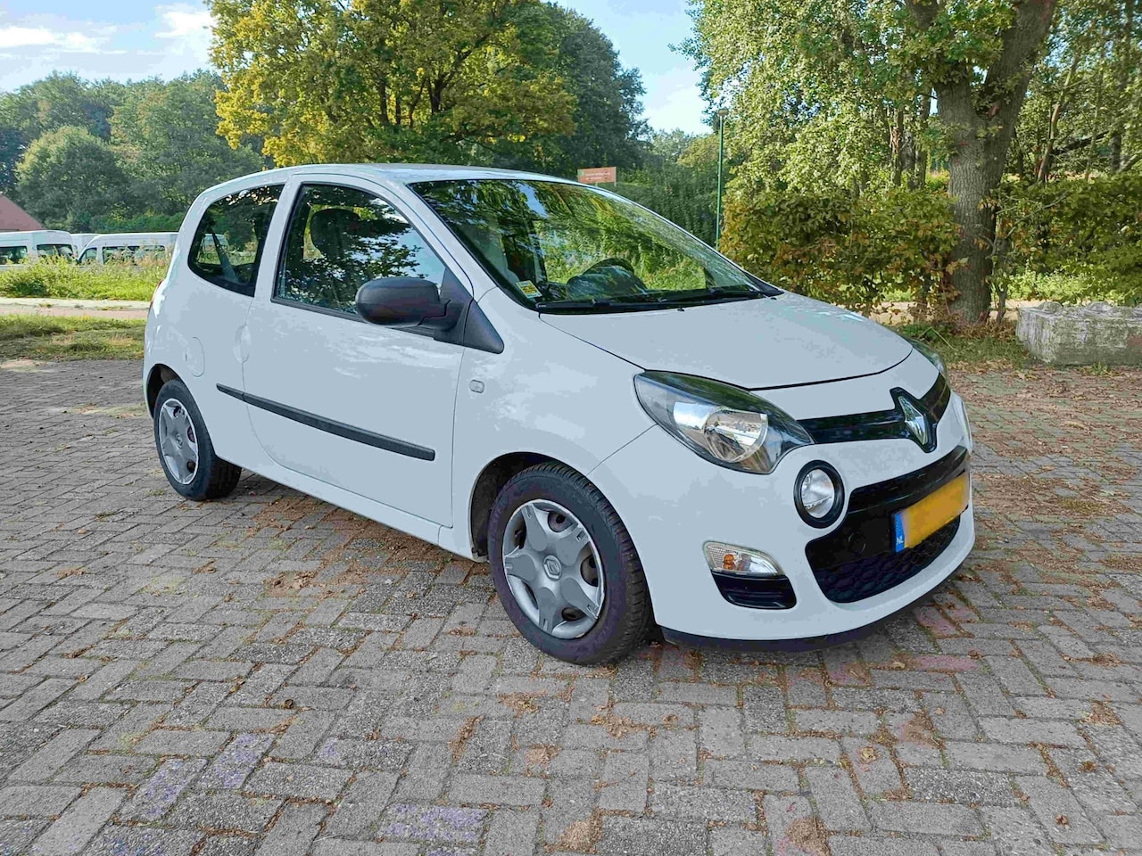 Renault Twingo - 1.2-16V Authentique 1.2 16V Authentique - AutoWereld.nl