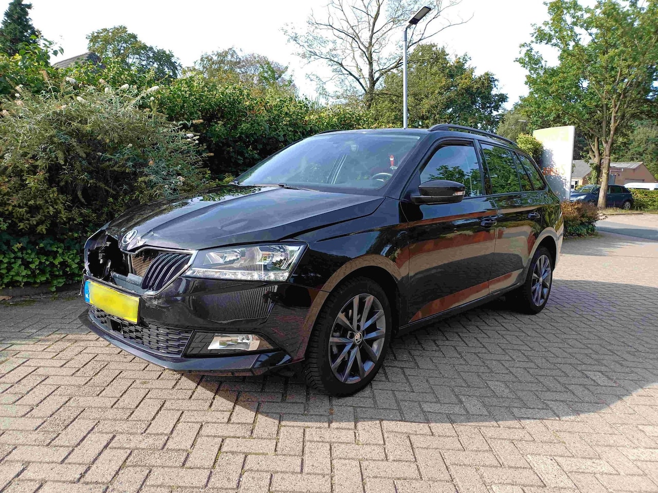 Skoda Fabia Combi - 1.0 TSI Business Edition 1.0 TSI Business Edition - AutoWereld.nl