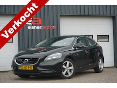 Volvo V40 - 2.0 D2 Summum | LEDER | STOELVERW. | TREKHAAK | BLIS |