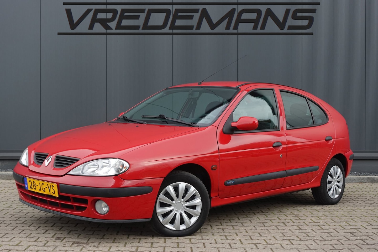 Renault Mégane - 1.4-16V Air 1.4-16V Air - AutoWereld.nl