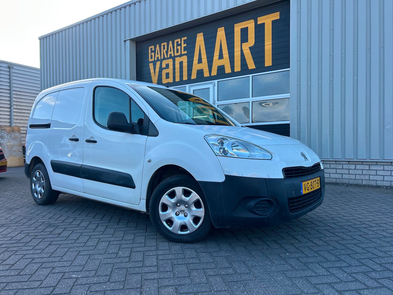 Peugeot Partner - 120 1.6 e-HDI L1 XT Profit + | AIRCO | NAP | MARGE | - AutoWereld.nl