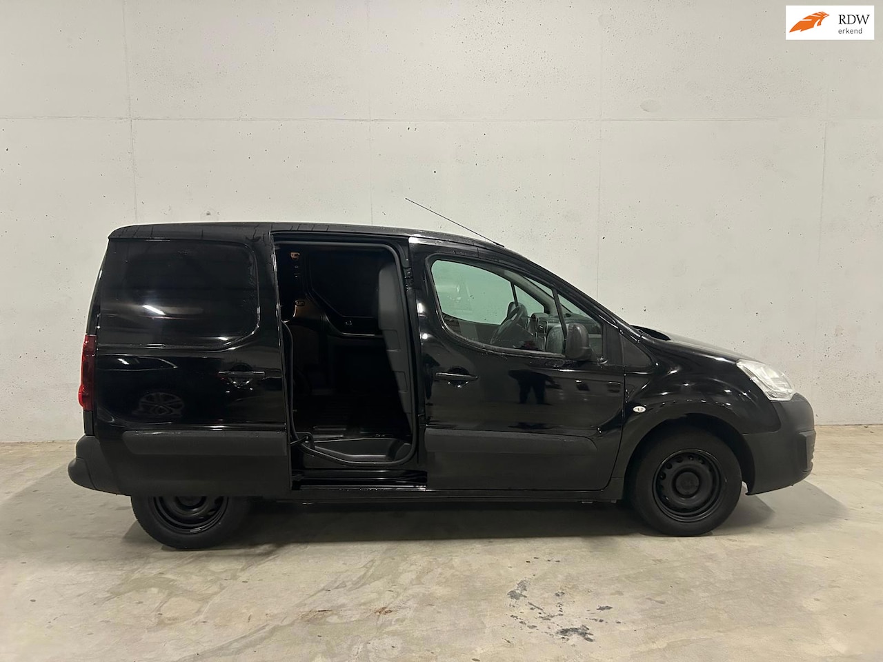 Peugeot Partner - BTW 21% Airco Cruise NAP APK Trekhaak - AutoWereld.nl