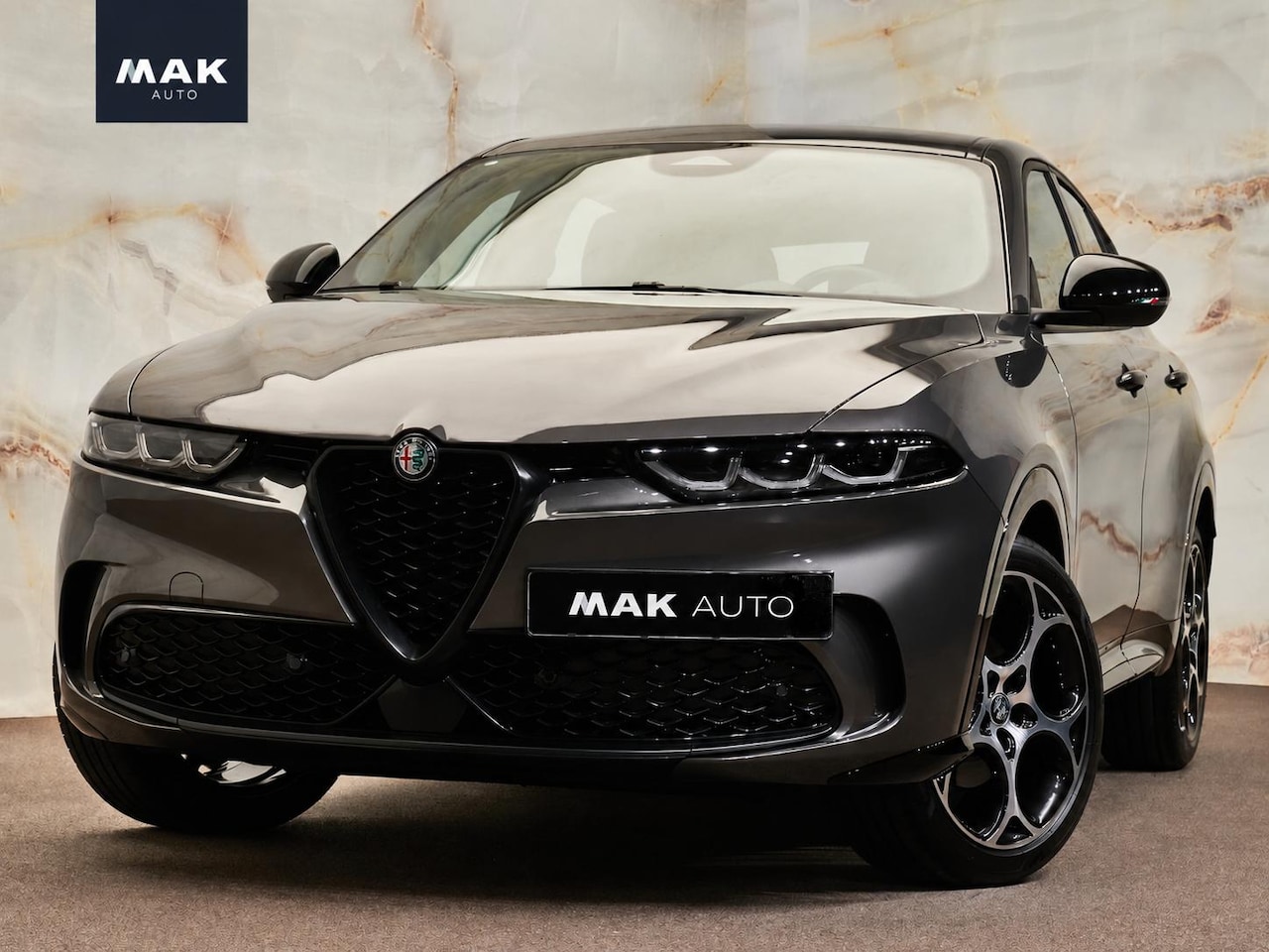 Alfa Romeo Tonale - 1.5T Hybrid Sprint 1.5T Hybrid Sprint , 19", ACC, camera, Full-LED, keyless, winter pack - AutoWereld.nl