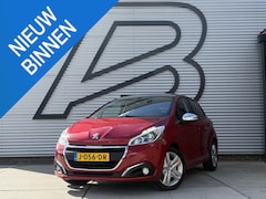 Peugeot 208 - 1.2 PureTech Allure Pano|Clima|Cruise|Stoelverwarming|APK tot 02-2027