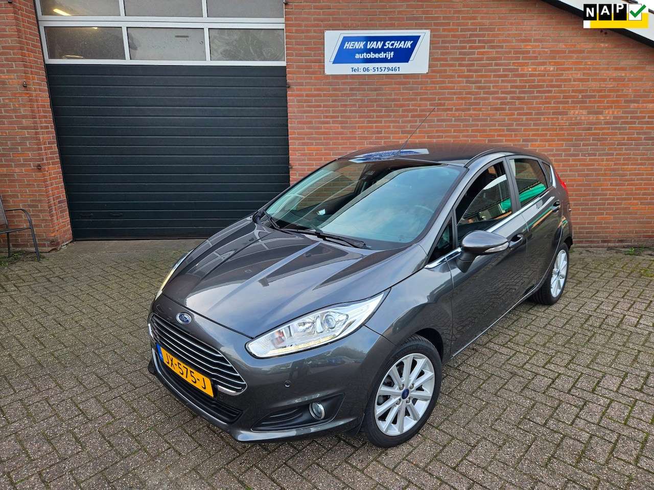 Ford Fiesta - 1.0 EcoBoost Titanium 2016 / NIEUWE D-RIEM - AutoWereld.nl
