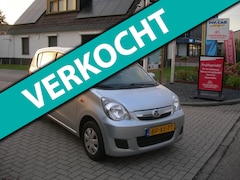 Daihatsu Cuore - 1.0 Premium