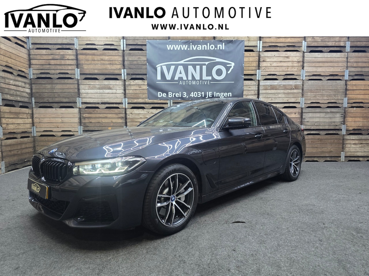 BMW 5-serie - 530e Business Edition M-Sport Plus HUD Navi LED Memory stoelv en koeling LM - AutoWereld.nl