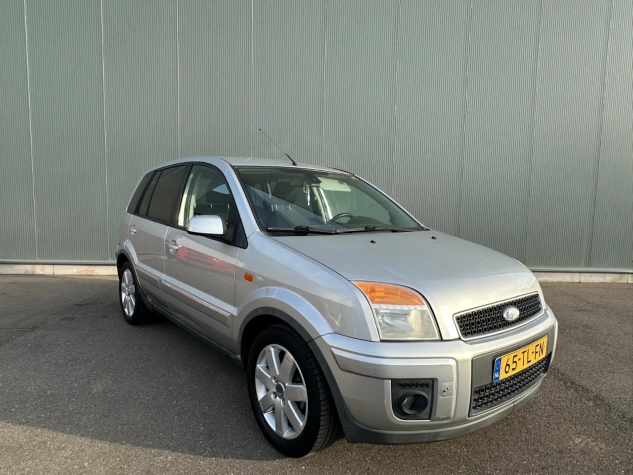Ford Fusion - 1.4-16V Futura AIRCO | NAP ! - AutoWereld.nl