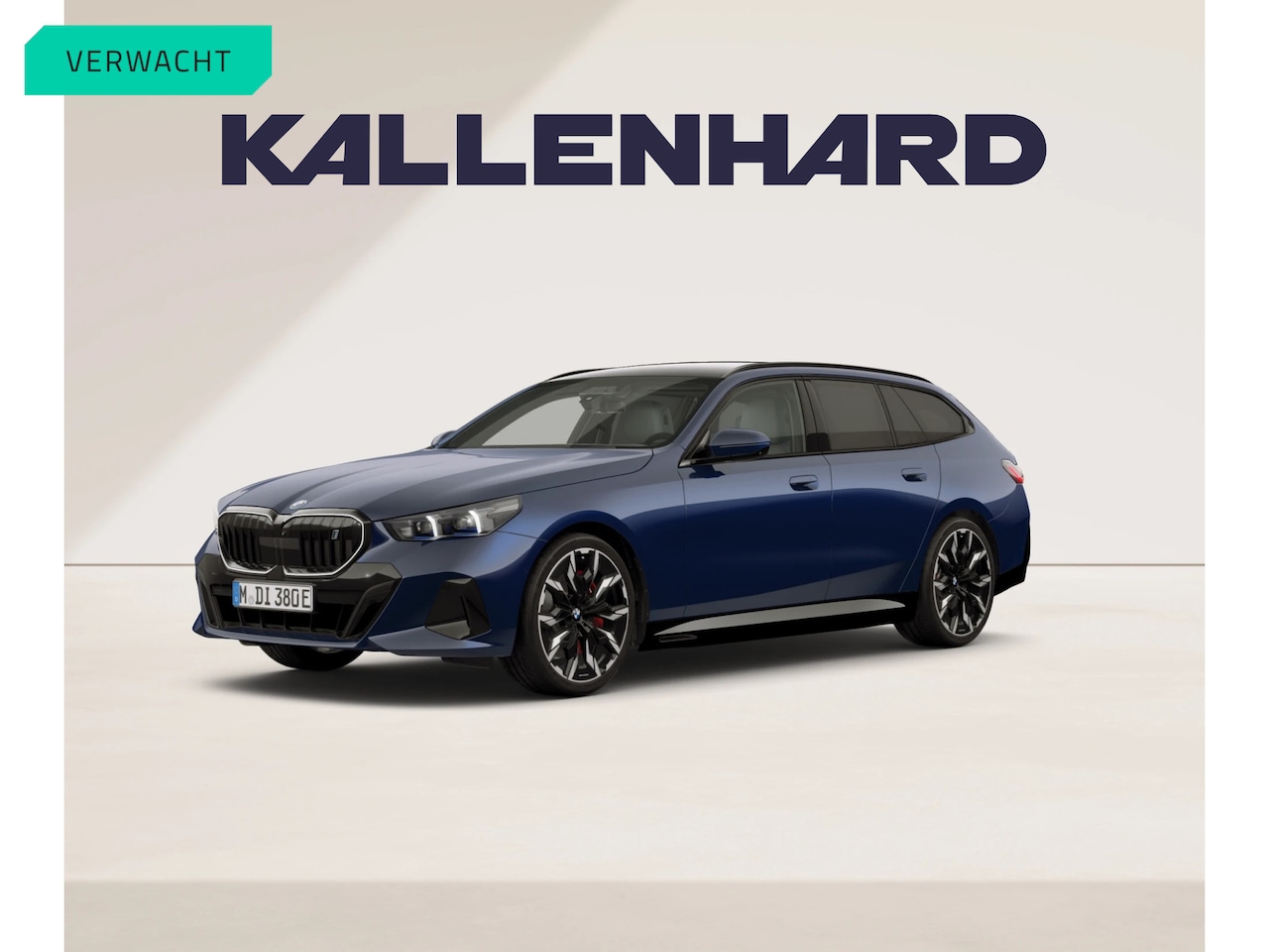 BMW i5 Touring - eDrive40 - M-Sport Pro - Pano - Onderstel Prof - Trekhaak - Bowers & Wilkins - AutoWereld.nl