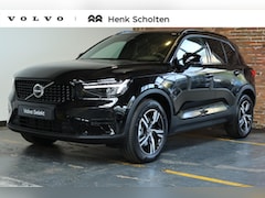 Volvo XC40 - B4 Plus Black Edition | Panoramadak | | Semi-Electrische wegklapbare Trekhaak | Verwarmbar