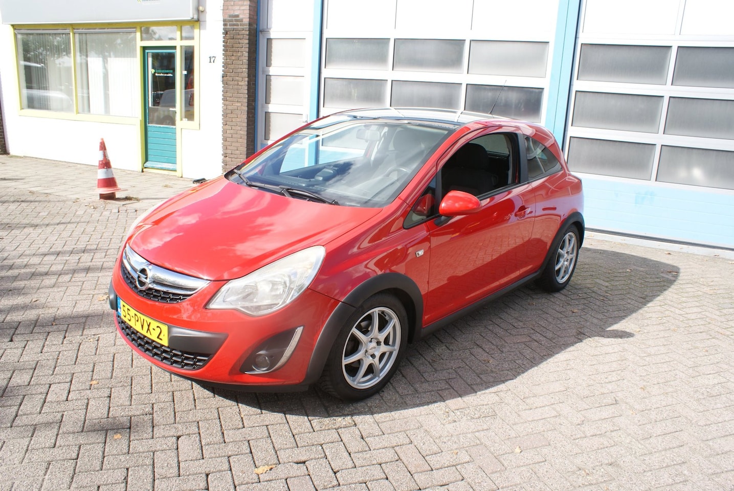 Opel Corsa - 1.4-16V Color Edition 1.4-16V Color Edition - AutoWereld.nl