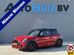 MINI 3-Deurs - 1.5 Cooper John Cooper Works Dalston Panoramadak Harman-Kardon Sound Keyless Entry Achteru