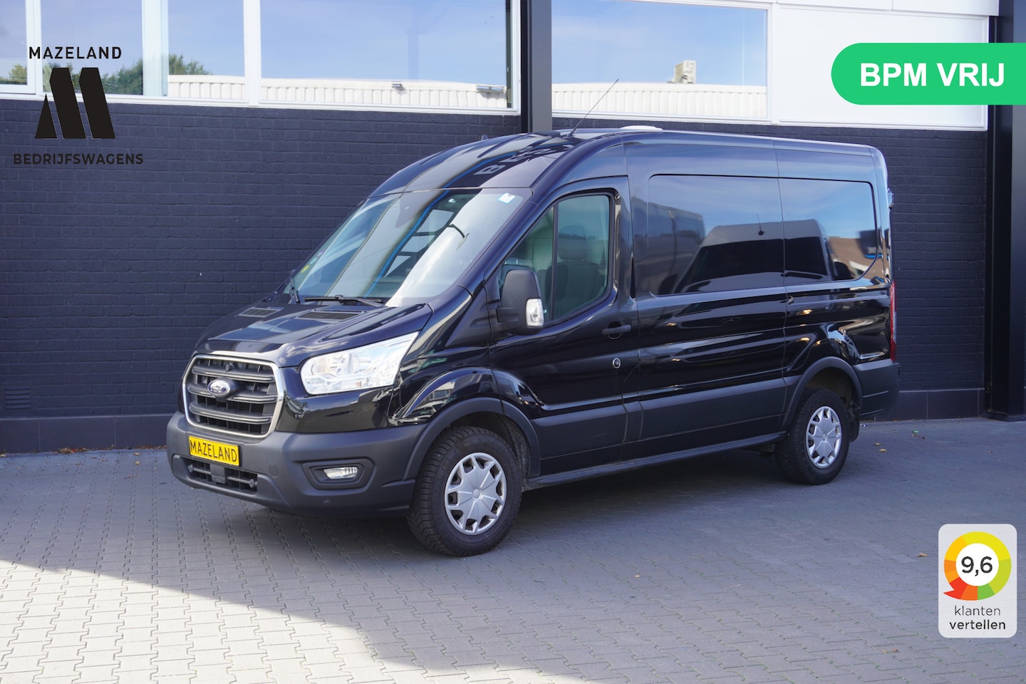 Ford Transit - 2.0 TDCI 130PK L2H2 EURO 6 - Airco - Navi - PDC - €14.900,- Excl. - AutoWereld.nl