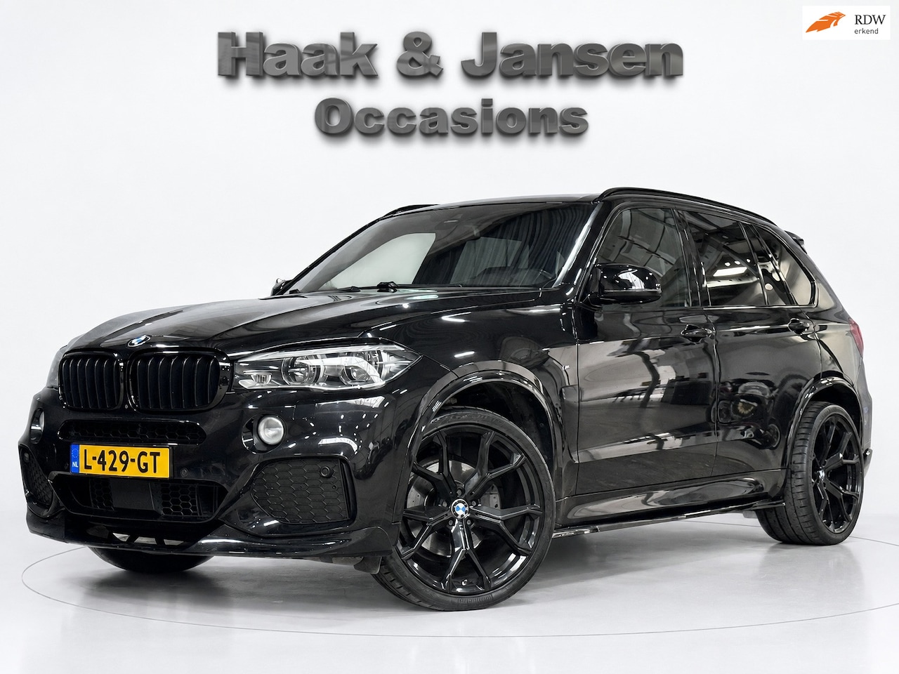 BMW X5 - XDrive35i High Executive M Pakket Panoramadak H/K Lane assist Headup - AutoWereld.nl