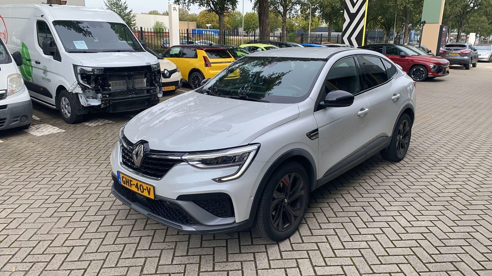 Renault Arkana - 1.6 E-Tech Hybrid 145 R.S. Line - AutoWereld.nl