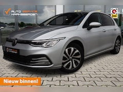 Volkswagen Golf - 1.0 TSI Life | ACC | Camera | Carplay |