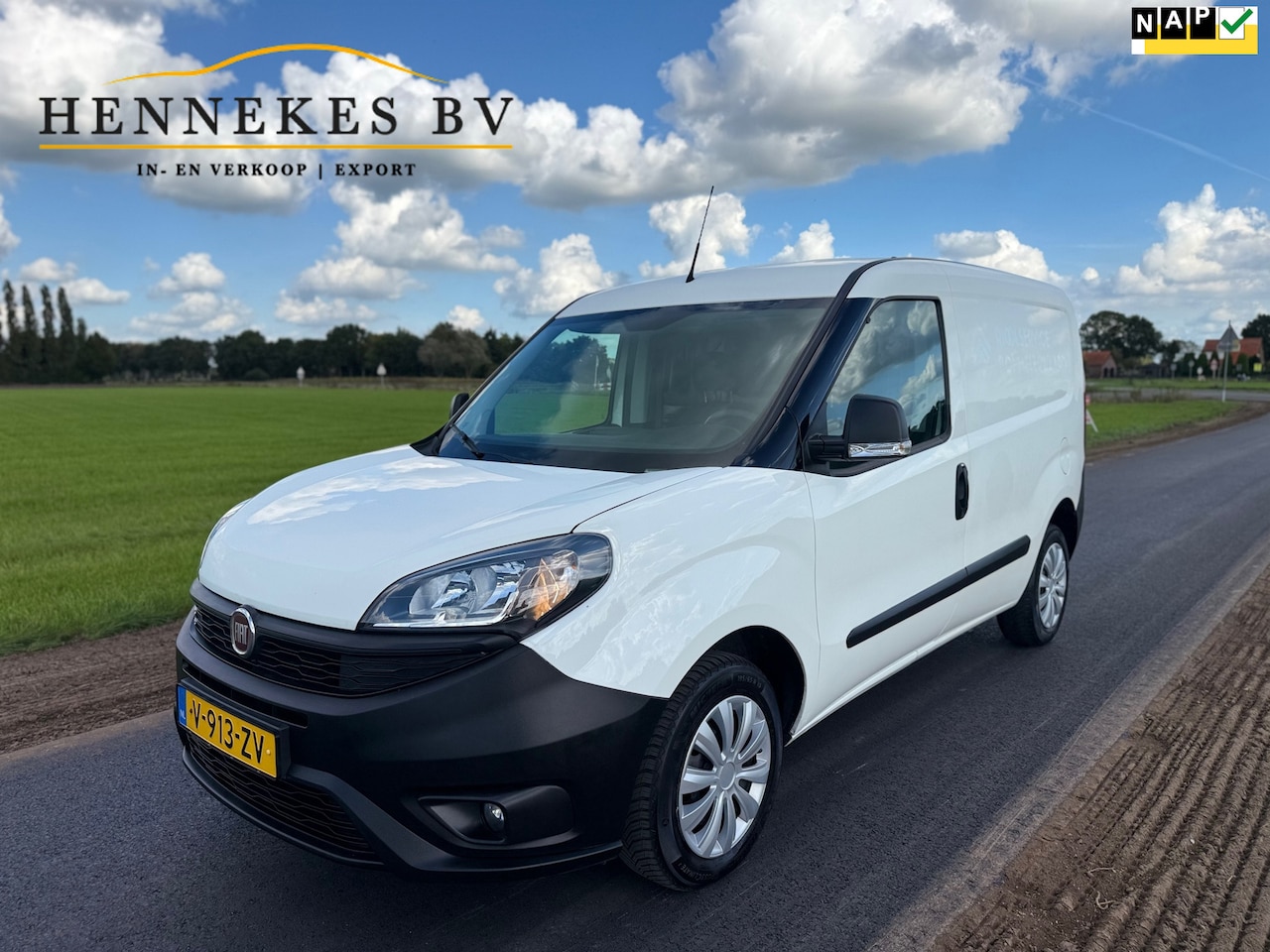 Fiat Doblò Cargo - 1.3 MJ L1H1 SX 1.3 MJ L1H1 SX - AutoWereld.nl