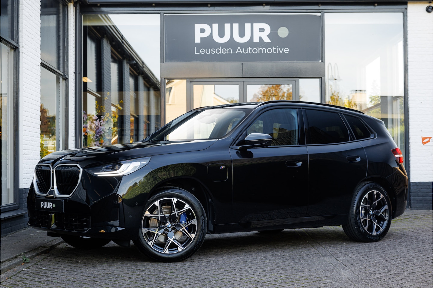 BMW X3 - 30e xDrive M-Sport Pano -Trekhaak -  Iconic Grille - AutoWereld.nl