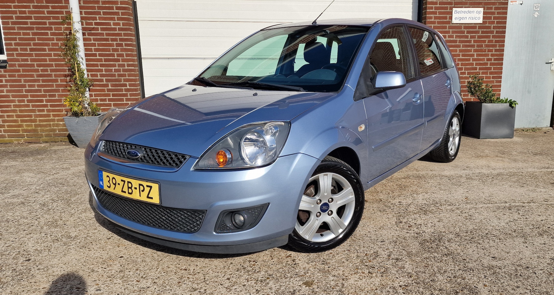 Ford Fiesta - 1.3-8V Futura In TOP staat verkerende Ford Fiesta 1.3 16V Z tec Futura. Bjr 12 2007, 112 700 km nap, air - AutoWereld.nl