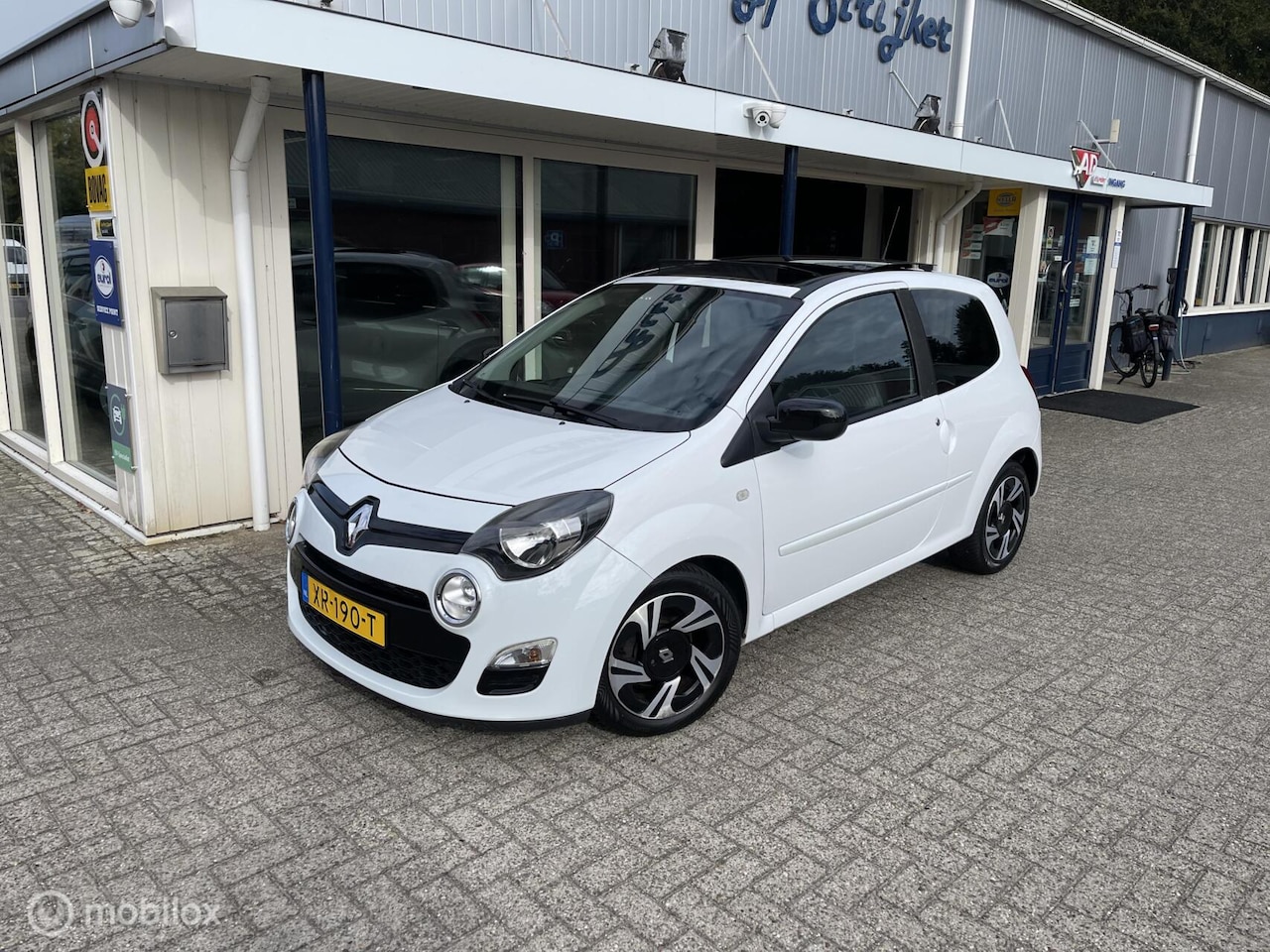 Renault Twingo - 1.2-16V Dynamique 1.2 16V Dynamique - AutoWereld.nl