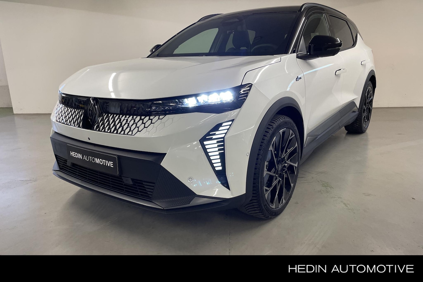 Renault Scenic E-Tech - EV87 long range esprit Alpine | Pack advanced driving assist & augmented vision | All seas - AutoWereld.nl