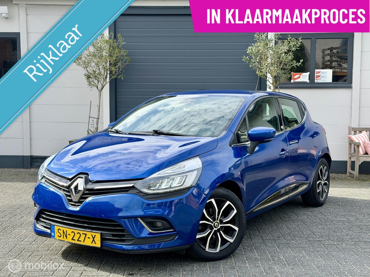 Renault Clio - 90pk Intens|RIJKLAAR|HALFLEER|CLIMA|PDC|GARANTY - AutoWereld.nl