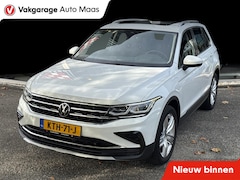 Volkswagen Tiguan - 1.4 TSI eHybrid Elegance SOh 98.4% / Pano/ Camera/ Trekhaak/
