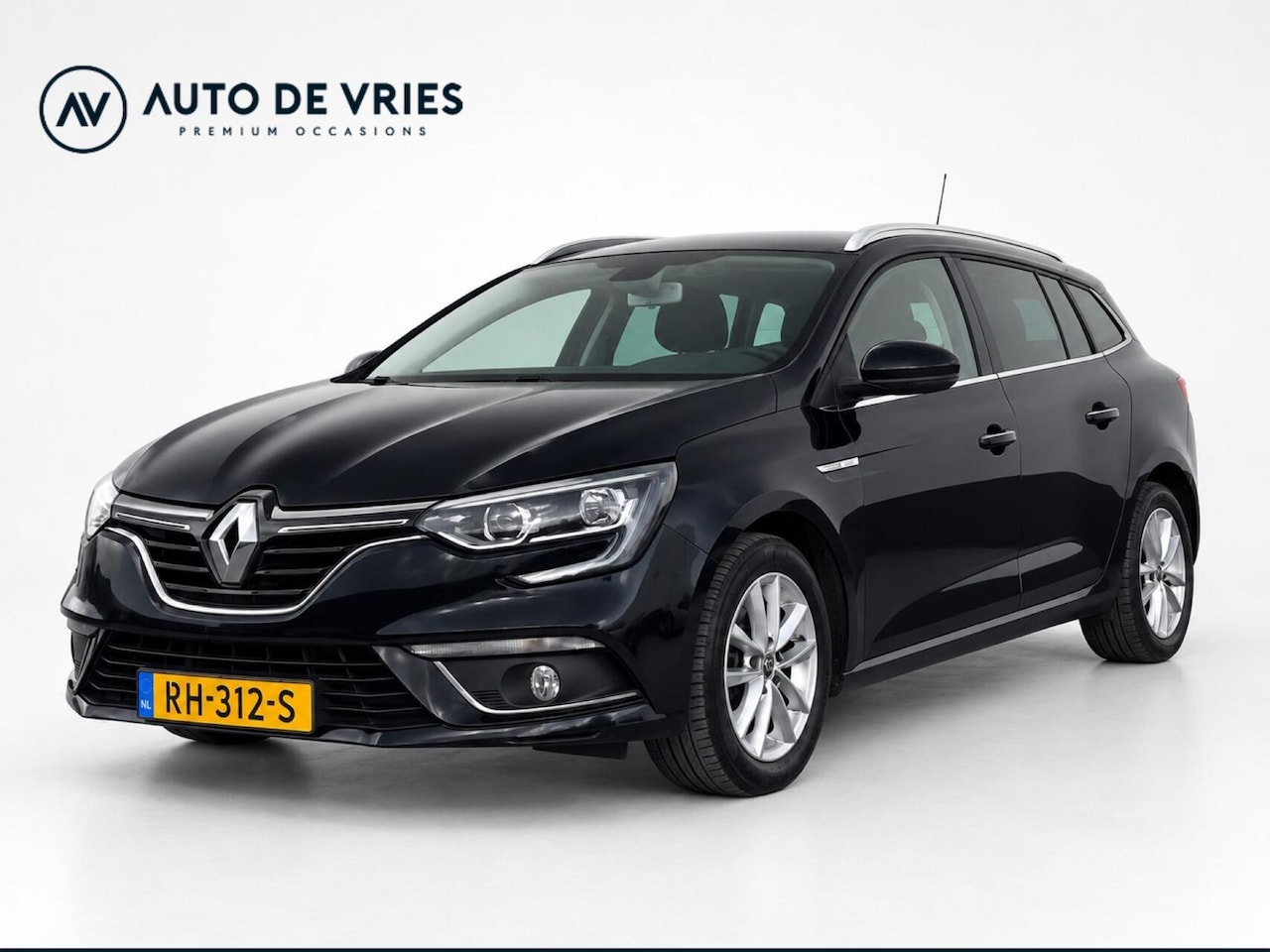 Renault Mégane Estate - 1.2 TCe 100pk Limited | Navigatie | Privacy glass | Trekhaak - AutoWereld.nl