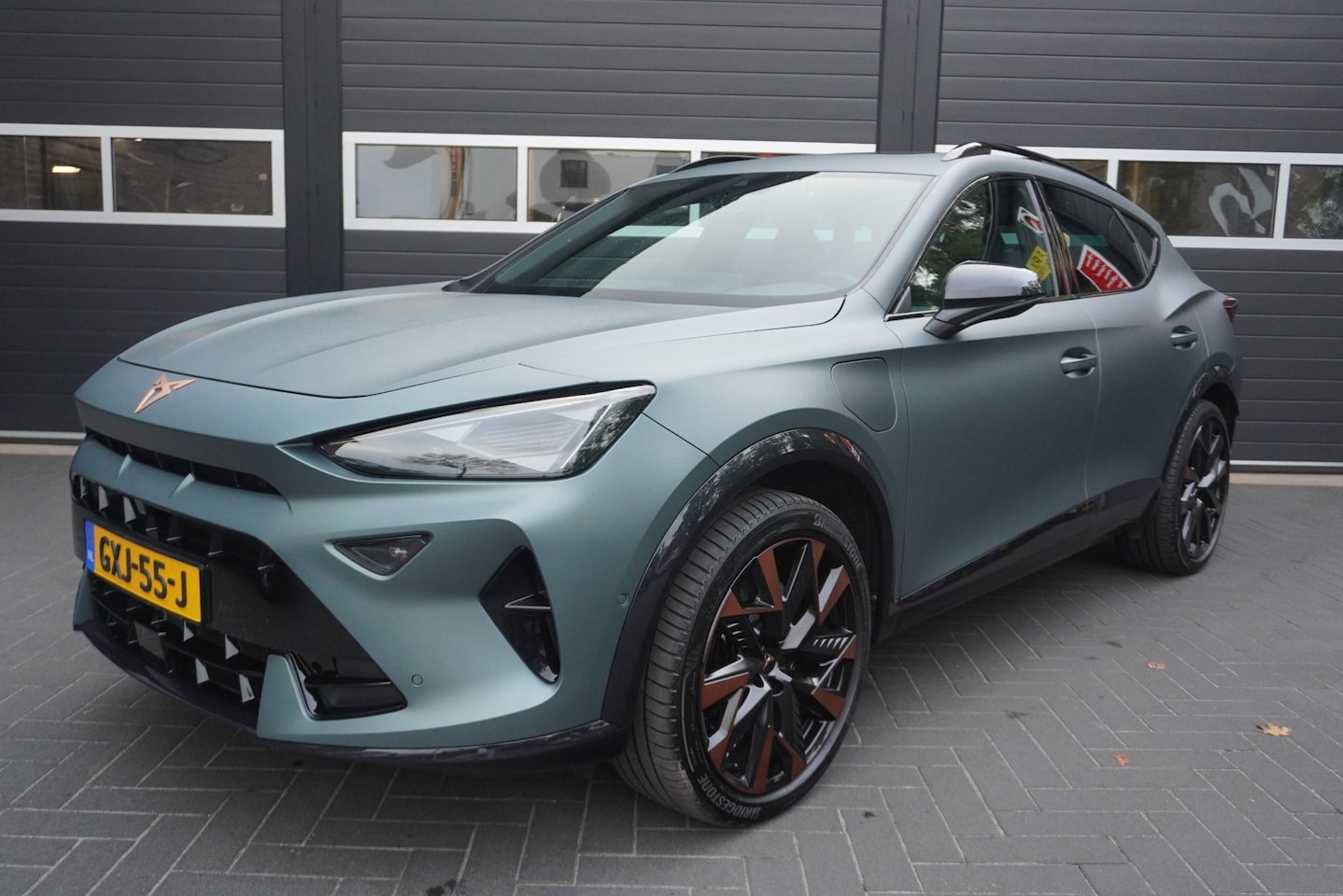 CUPRA Formentor - 1.5 TSI e-Hybrid VZ Performance Elek.Pano.dak/Carplay/Trekhaak/Sennheiser/Camera/Digi.dash - AutoWereld.nl