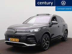 Volkswagen Tiguan - 1.5 eHybrid R-Line Edition Panoramadak - Trekhaak - Camera - 20 Inch - Matrix LED koplampe