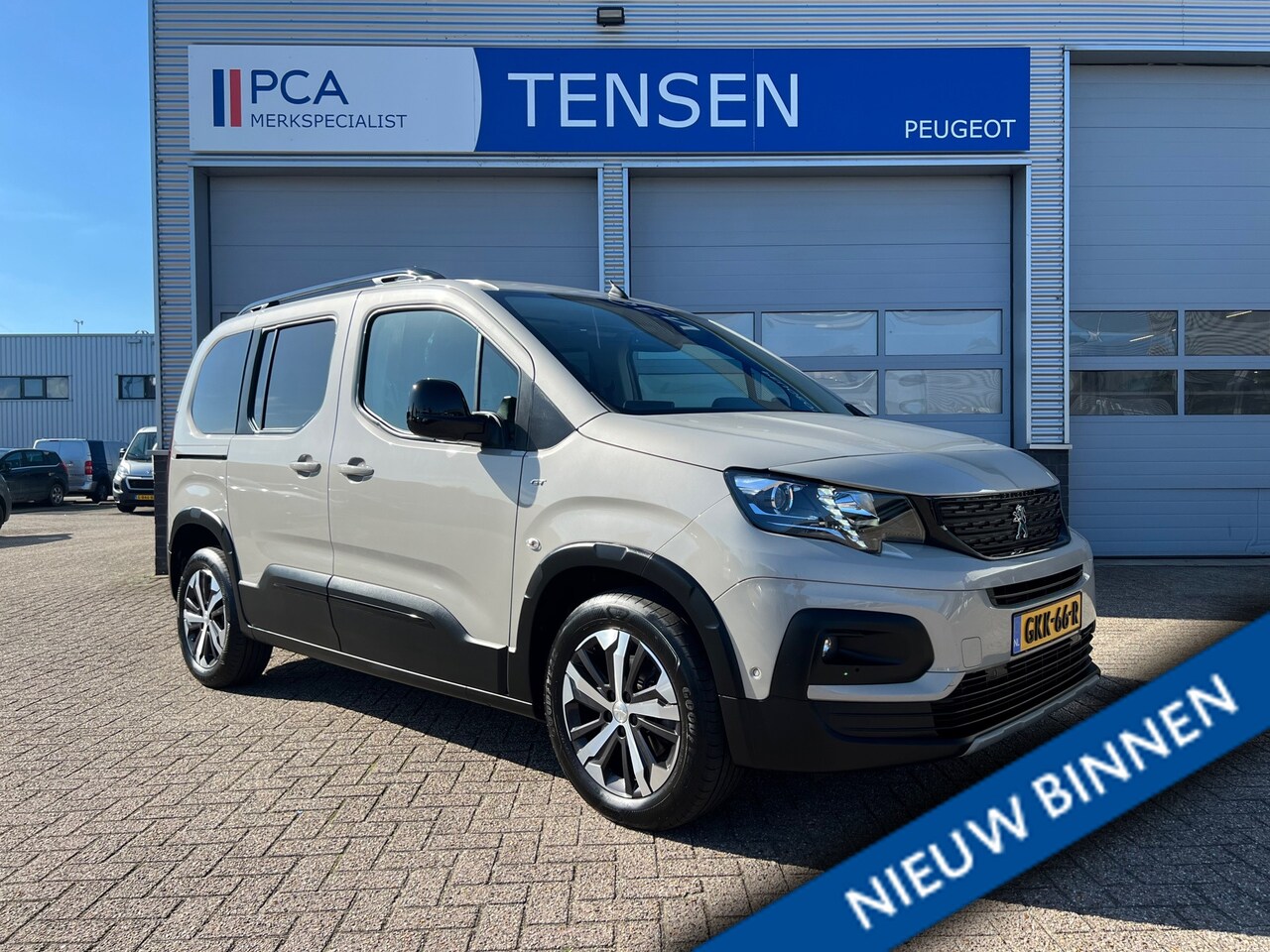Peugeot Rifter - 1.2 130PK PureTech GT | Automaat | 7 Persoons | Trekhaak | Stoelverwarming | Keyless | - AutoWereld.nl