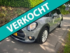 MINI Clubman - 1.5 One Pepper Business met oa: Stoelverwarming, Clima, Lm 17", Pdc, Isofix, Bt, Multimedi