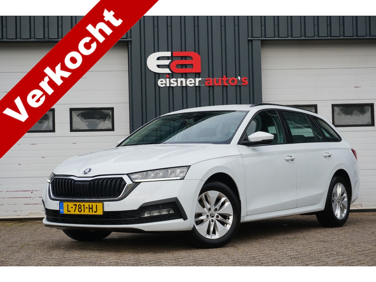 Skoda Octavia Combi - 1.0 TSI Business Edition | TREKHAAK | METALLIC WIT | ADAPT. CRUISE | CARPLAY | - AutoWereld.nl