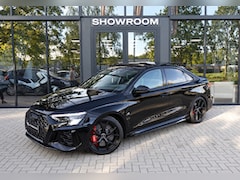 Audi RS3 - Limousine 2.5 TFSI RS 3 quattro HULK CERAMIC PANO VOL'