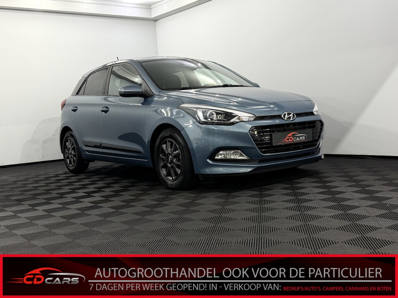 Hyundai i20 - 1.0 T-GDI Black Edition Camera, Navi, Airco, Rijstrook correctie, Cruise control, Sportief - AutoWereld.nl