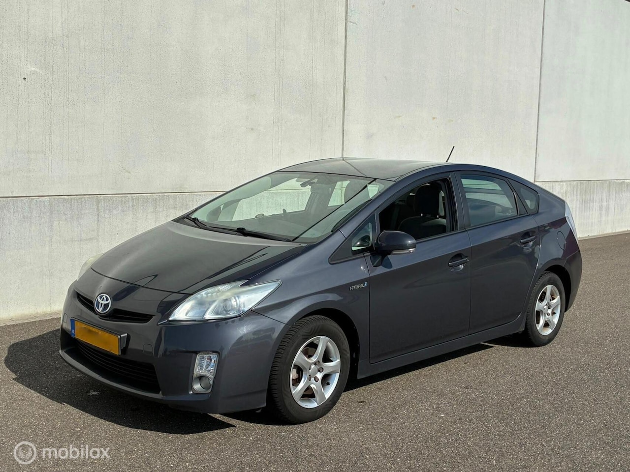 Toyota Prius - 1.8 HSD Aspiration HYBRIDE AUTOMAAT - AutoWereld.nl
