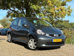 Toyota Aygo - 1.0-12V | 5-Deurs + Airco nu € 2.450,
