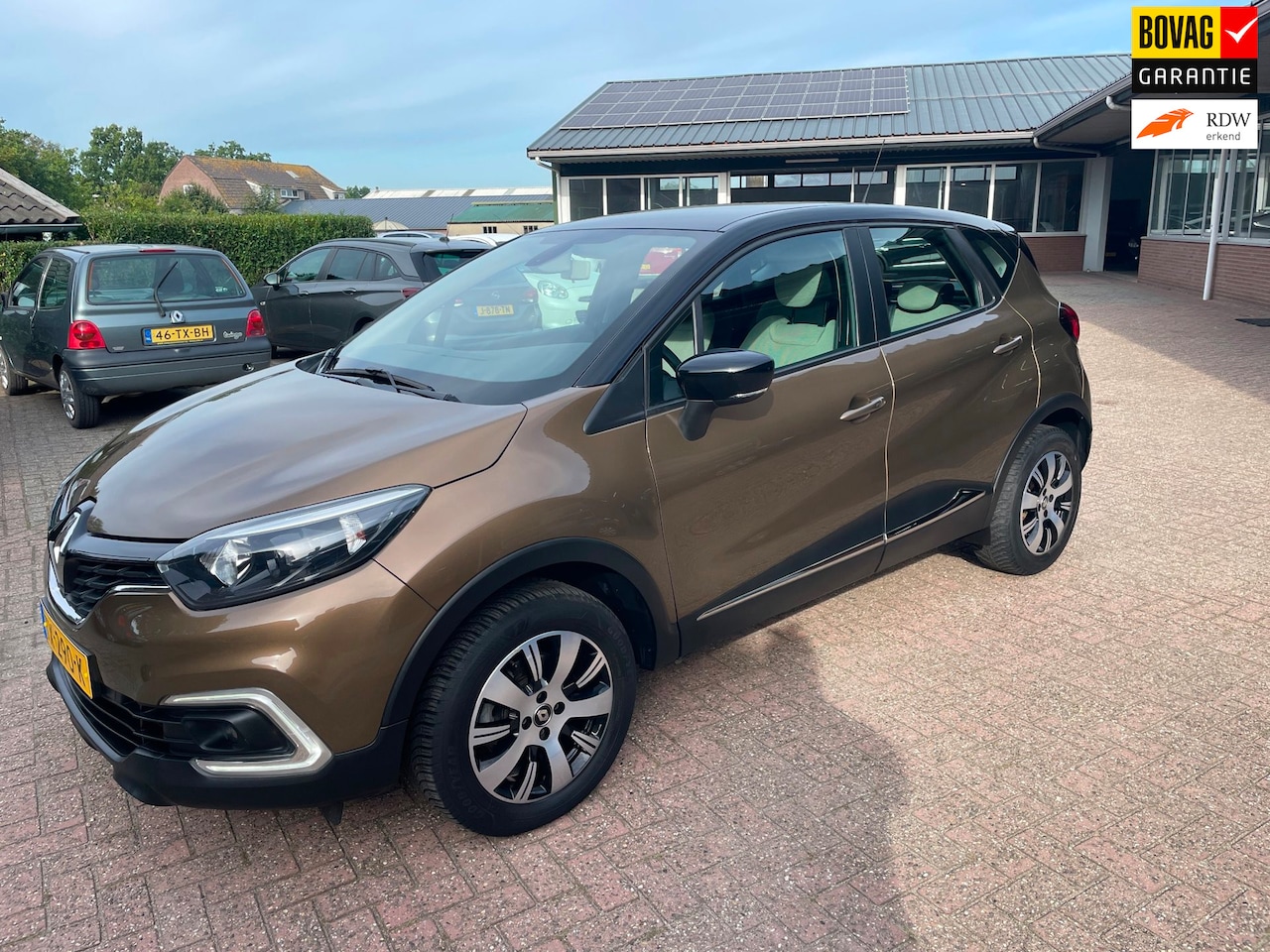 Renault Captur - 1.2 TCe Intens 1.2 TCe Intens 5-drs, Clima, Cruise, Trekhaak, Pdc - AutoWereld.nl