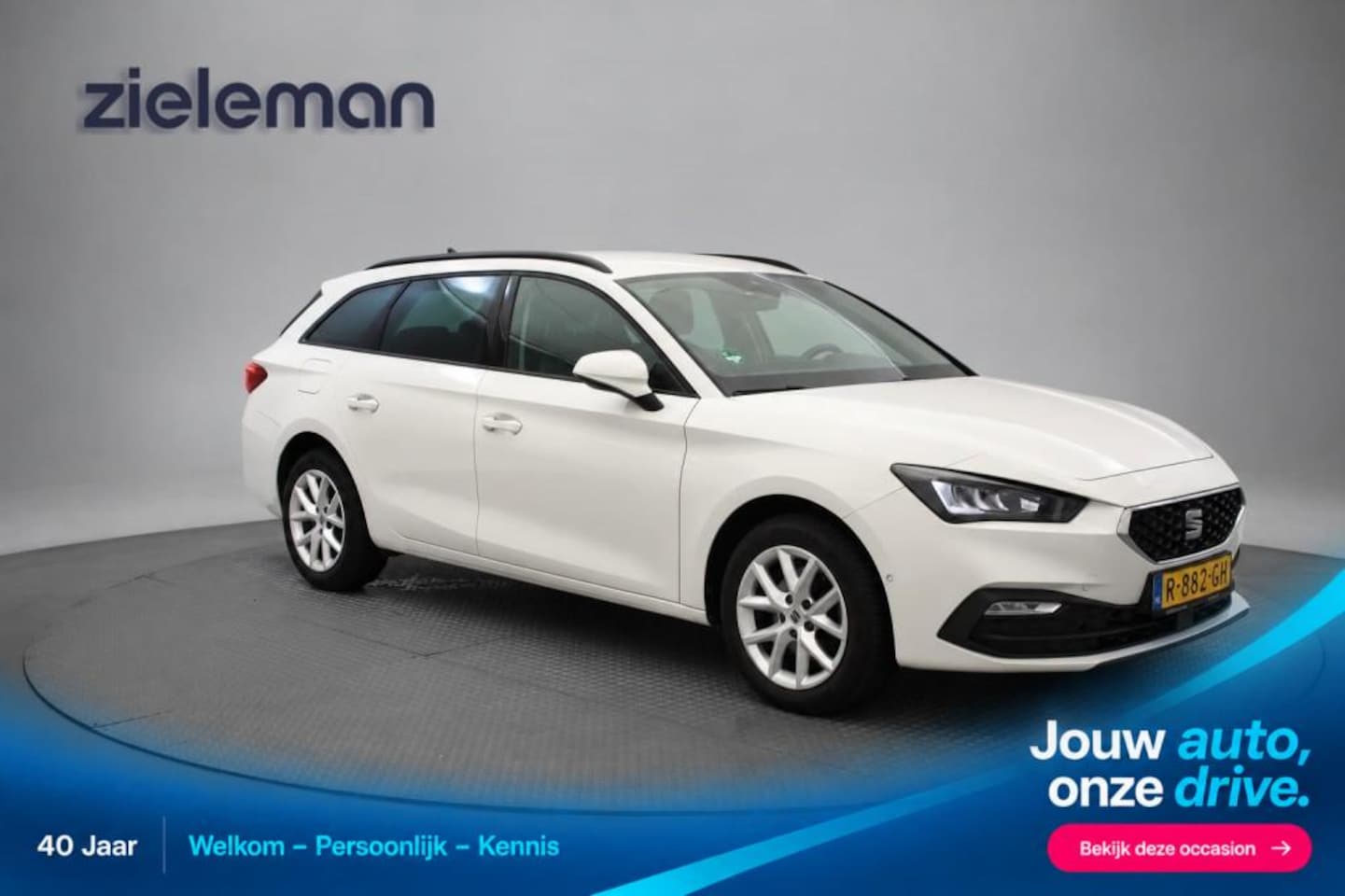 SEAT Leon Sportstourer - 1.0 TSI Style Business Intense - Digitaal Cockpit, Carplay, Camera Adapt. Cruise - AutoWereld.nl